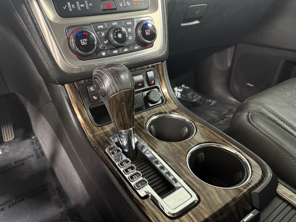 2016 GMC Acadia Image 20