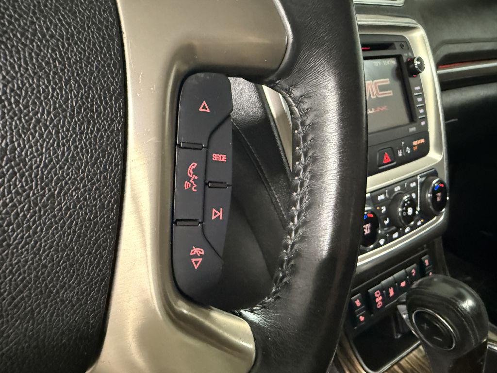 2016 GMC Acadia Image 22