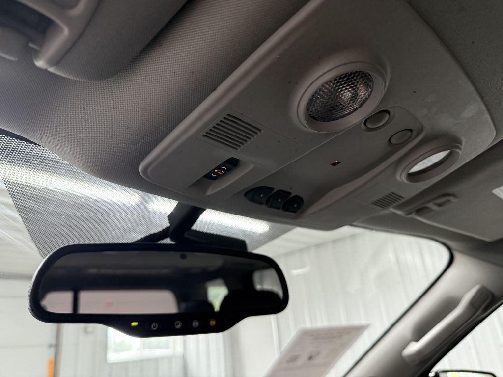 2016 GMC Acadia Image 23