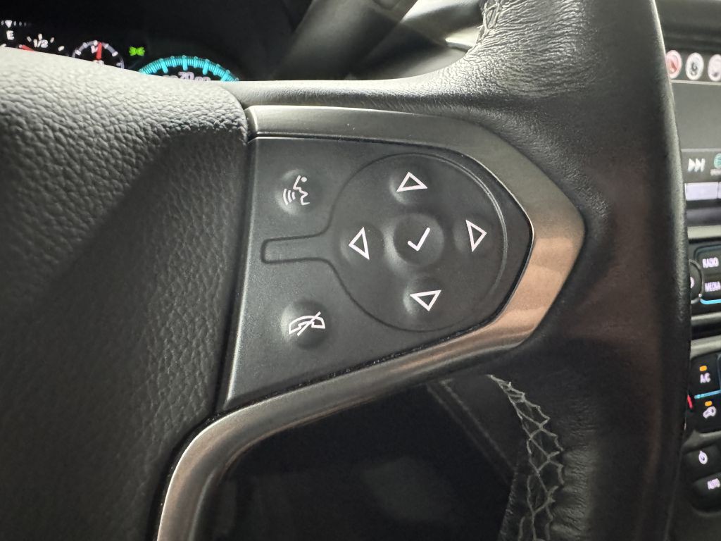 2018 Chevrolet Suburban Image 19