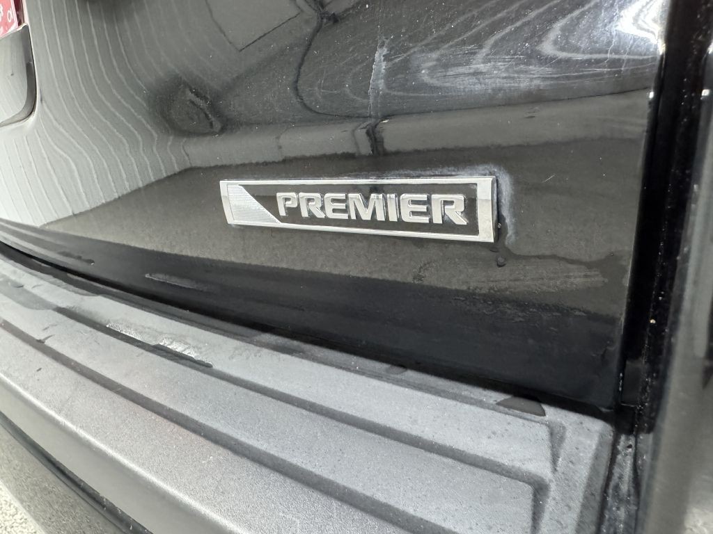 2018 Chevrolet Suburban Image 30