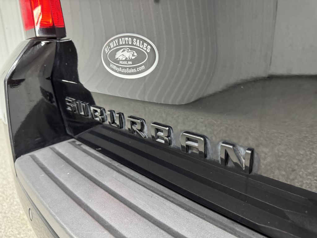 2018 Chevrolet Suburban Image 31