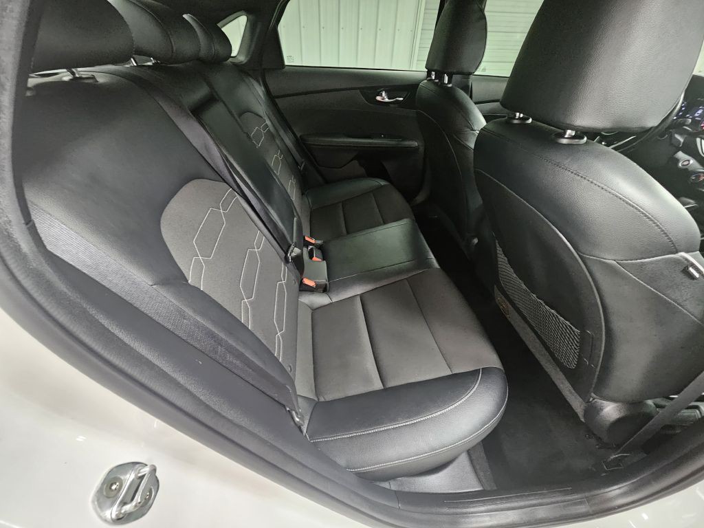 2021 Kia Forte Image 13
