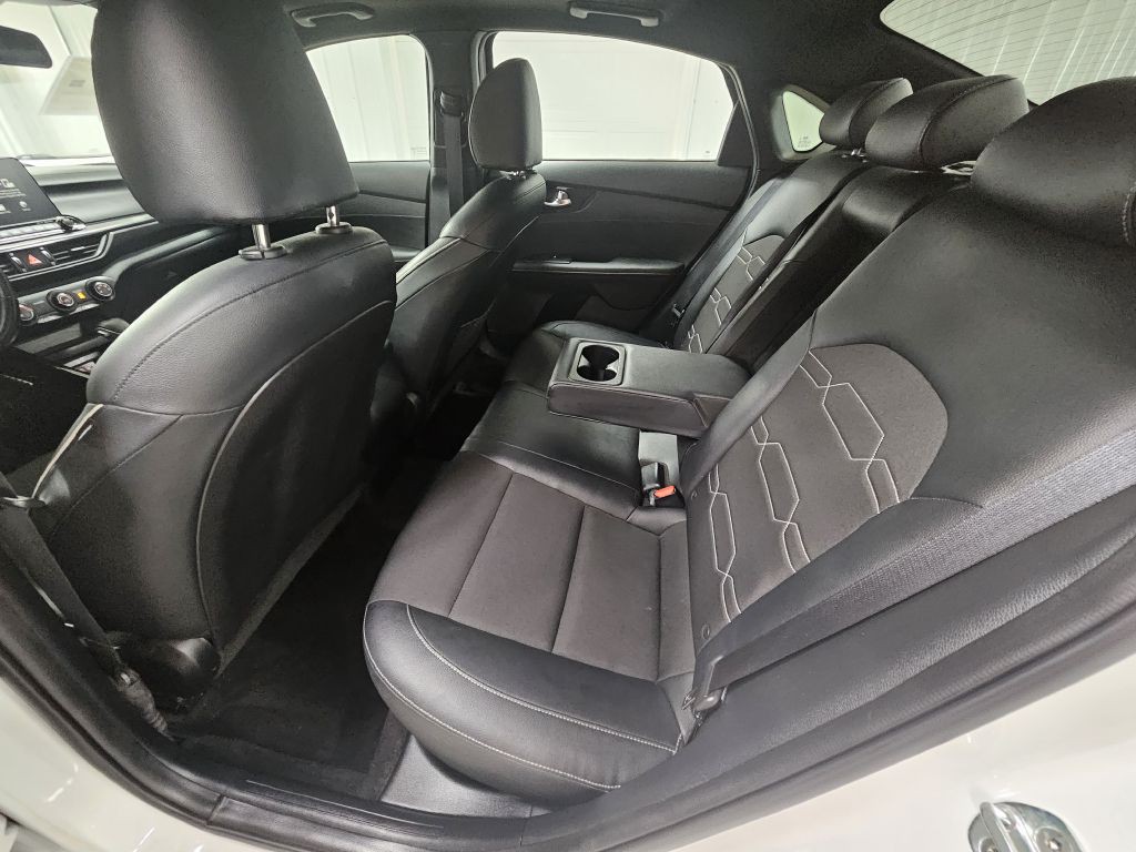 2021 Kia Forte Image 14