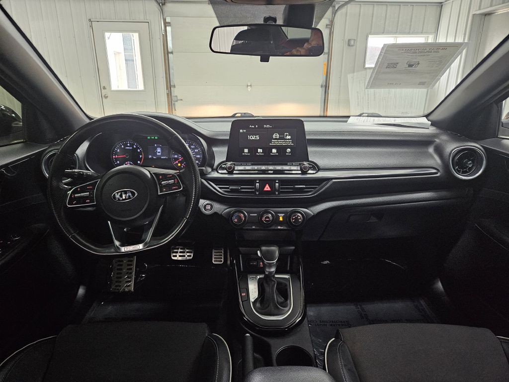 2021 Kia Forte Image 15