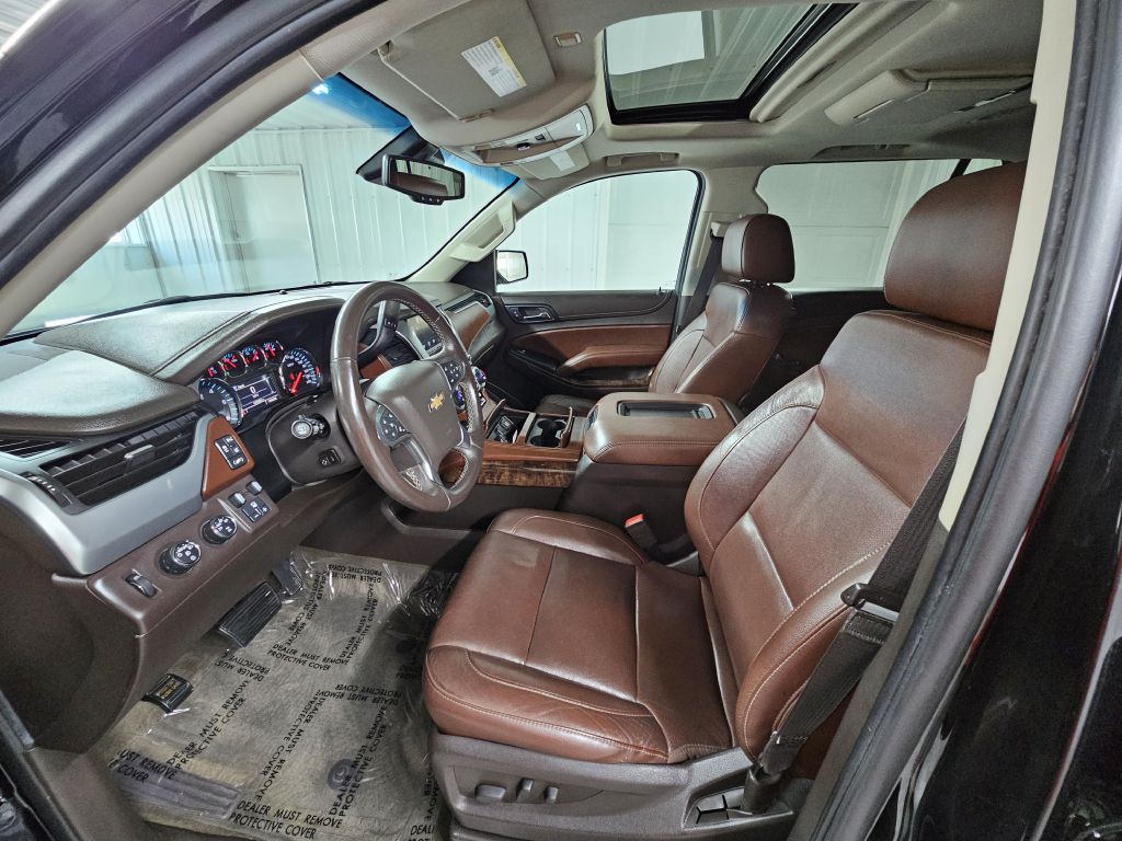 2015 Chevrolet Suburban Image 7