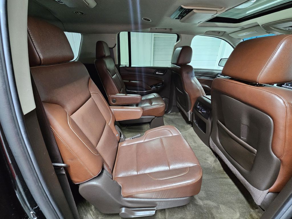 2015 Chevrolet Suburban Image 13