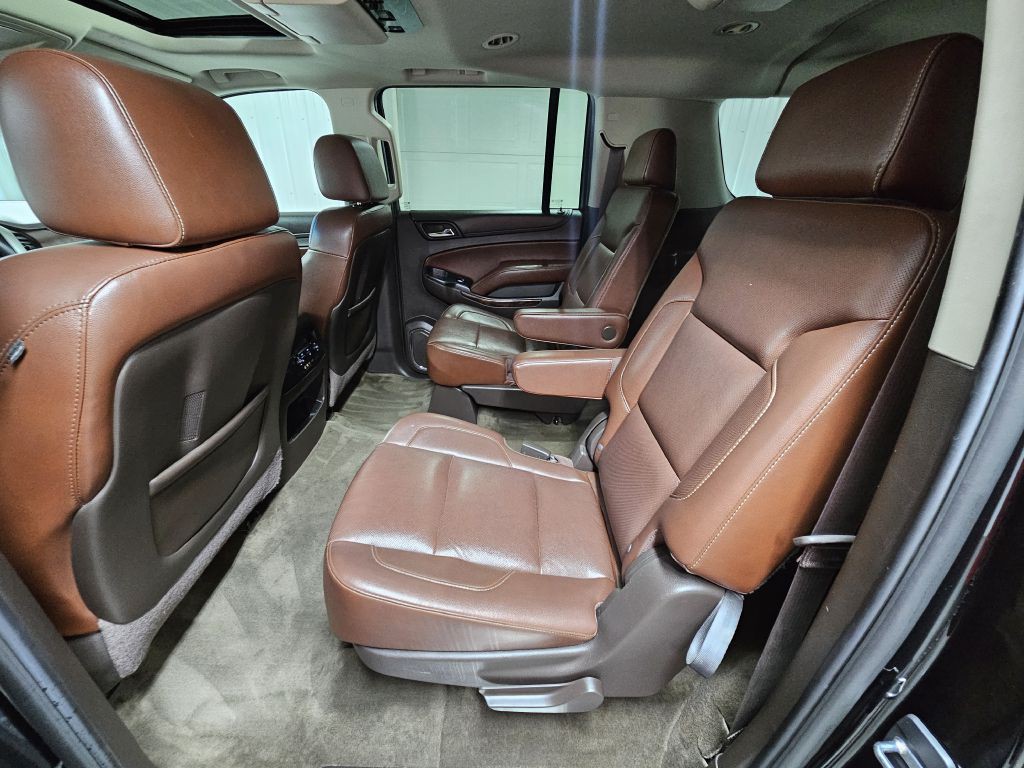 2015 Chevrolet Suburban Image 16