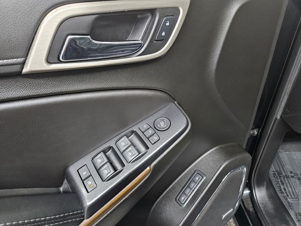 2019 GMC Yukon Image 8