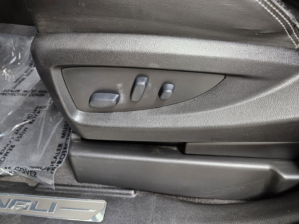2019 GMC Yukon Image 9