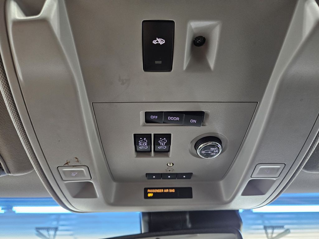 2019 GMC Yukon Image 30