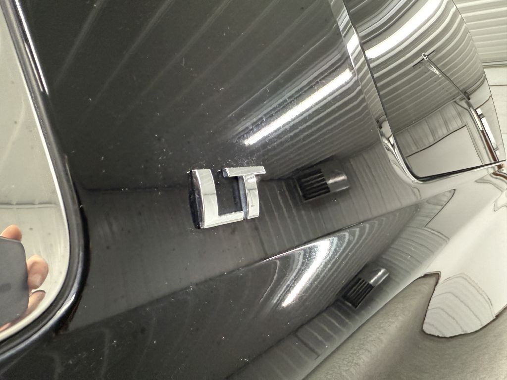 2019 Chevrolet Suburban Image 5