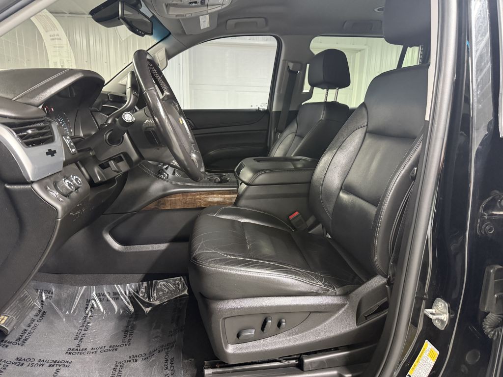 2019 Chevrolet Suburban Image 10