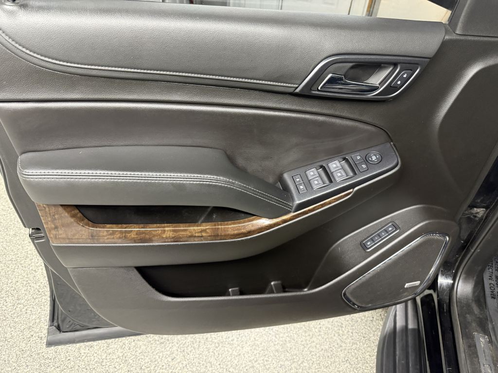 2019 Chevrolet Suburban Image 22