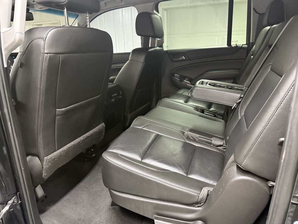 2019 Chevrolet Suburban Image 25