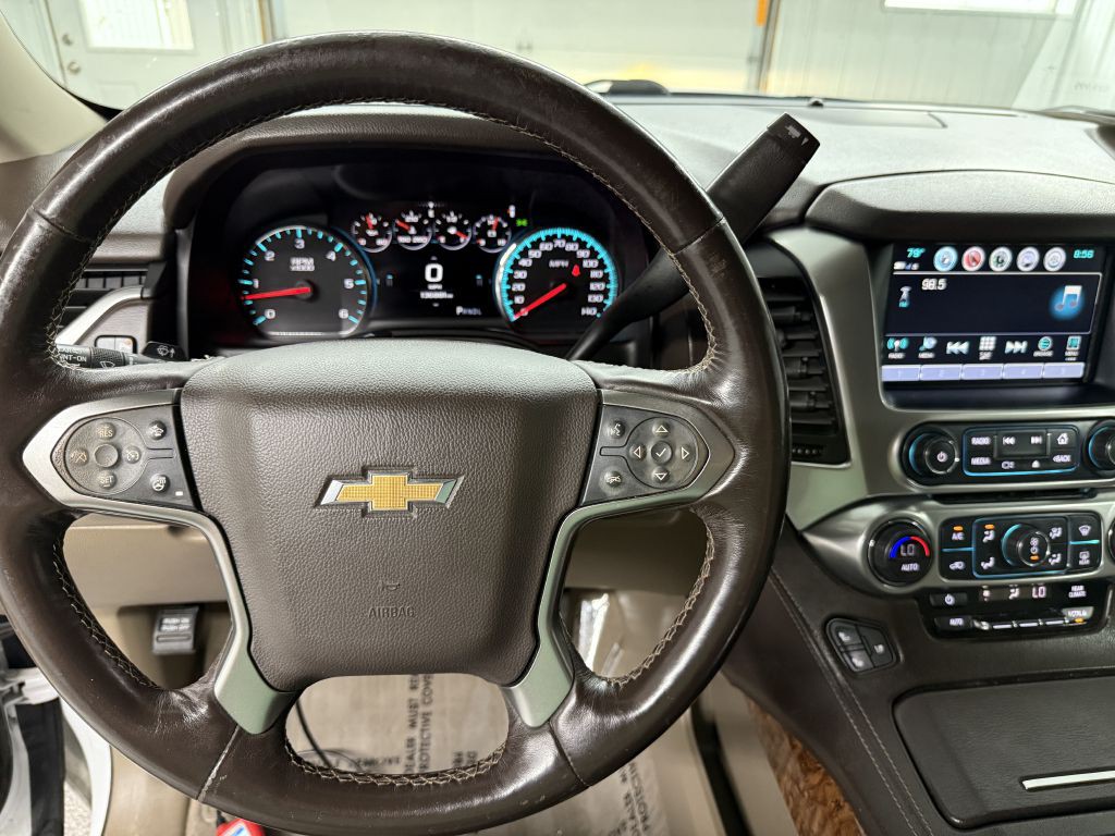 2019 Chevrolet Suburban Image 17