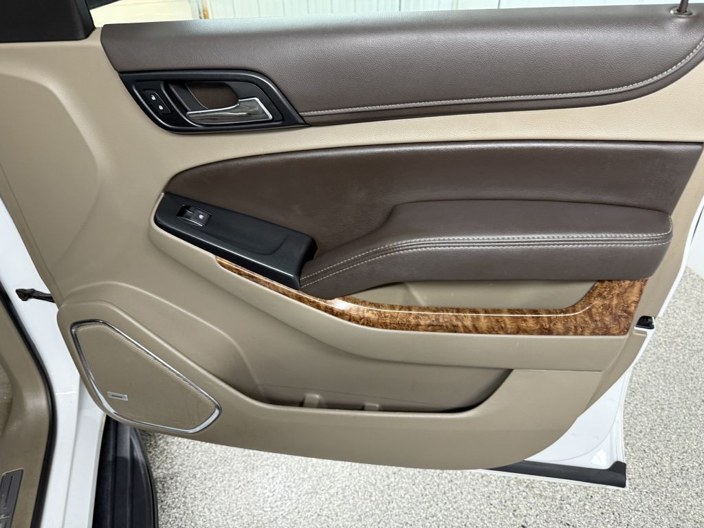 2019 Chevrolet Suburban Image 35