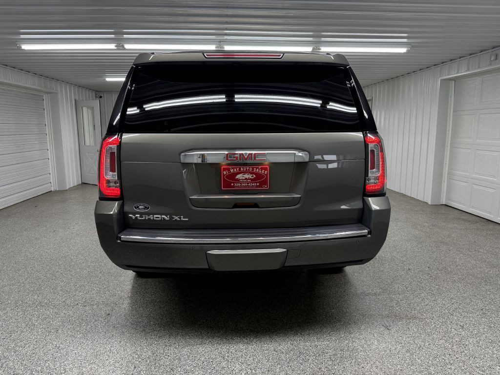2018 GMC Yukon Image 5