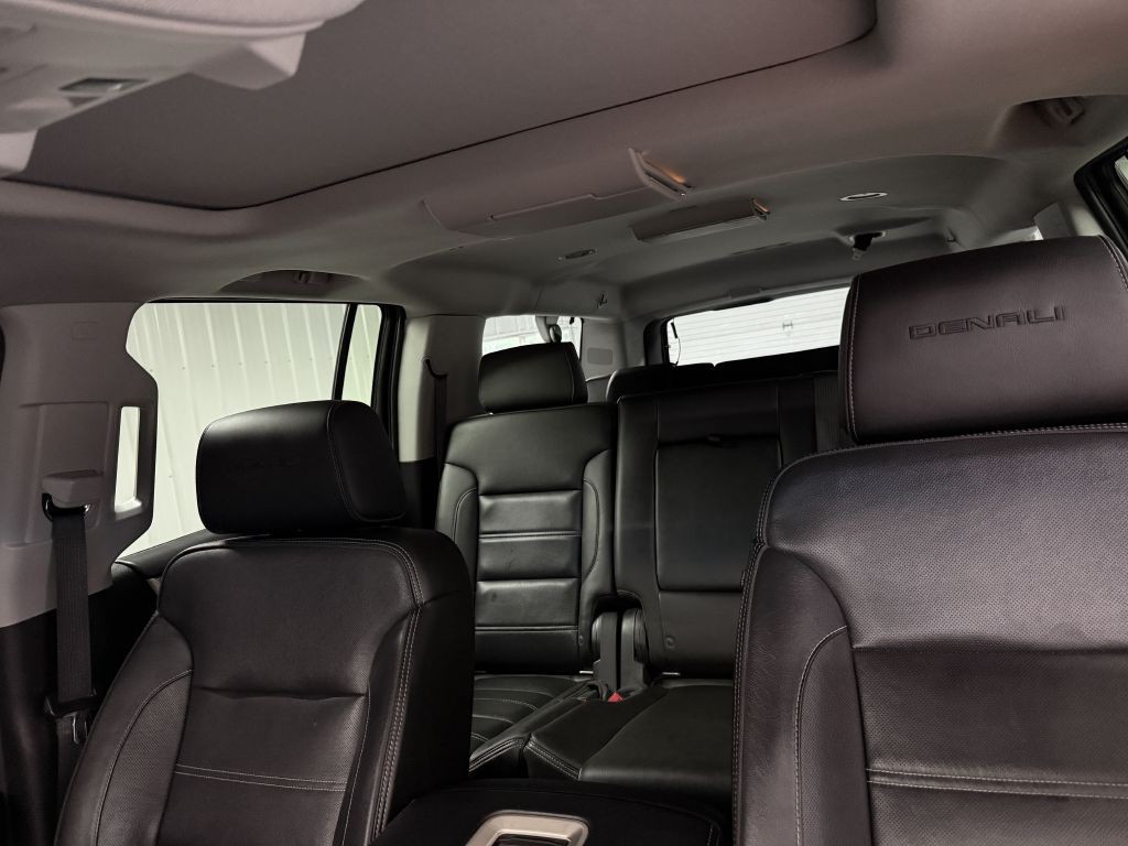 2018 GMC Yukon Image 12