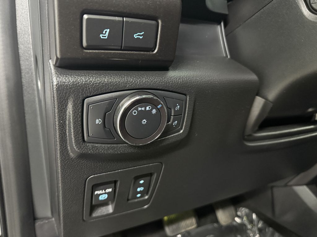 2019 Ford Expedition Image 16