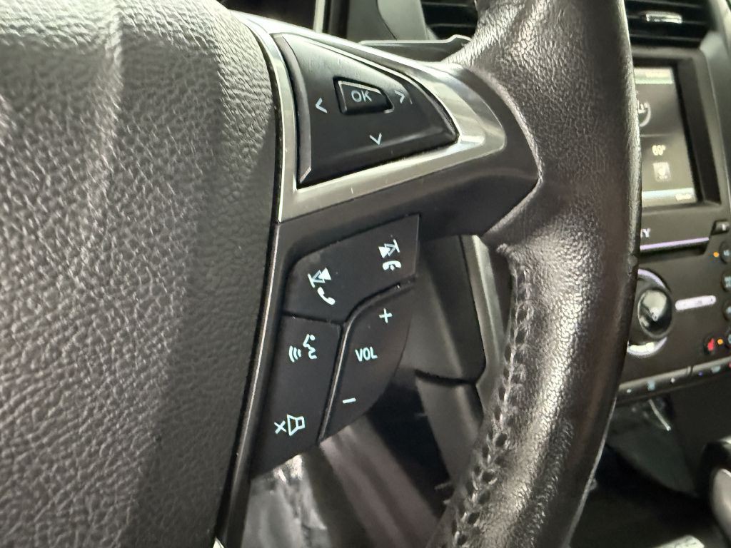 2016 Ford Fusion Image 15