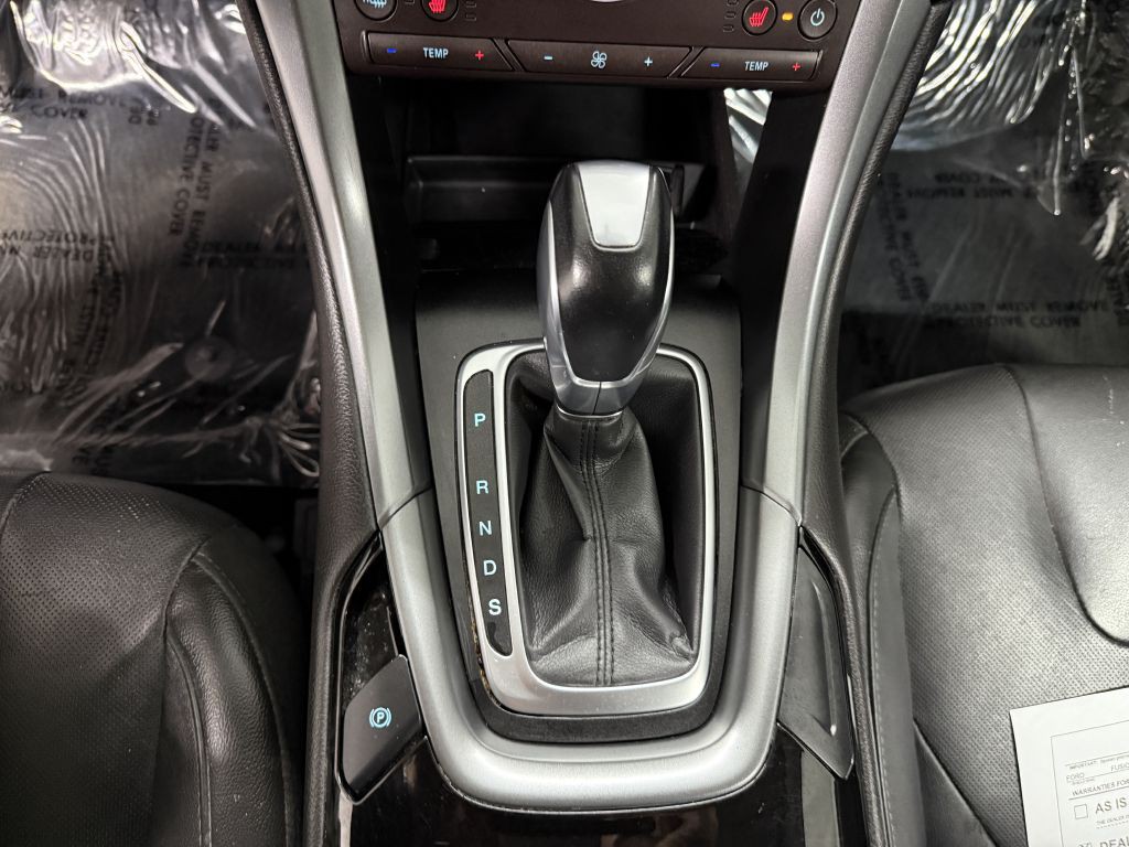 2016 Ford Fusion Image 18