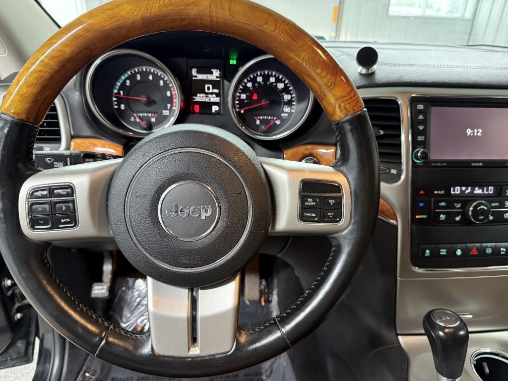 2012 Jeep Grand Cherokee Image 12