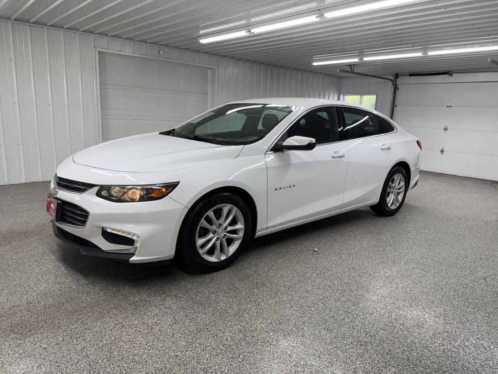 2018 Chevrolet Malibu Image 3