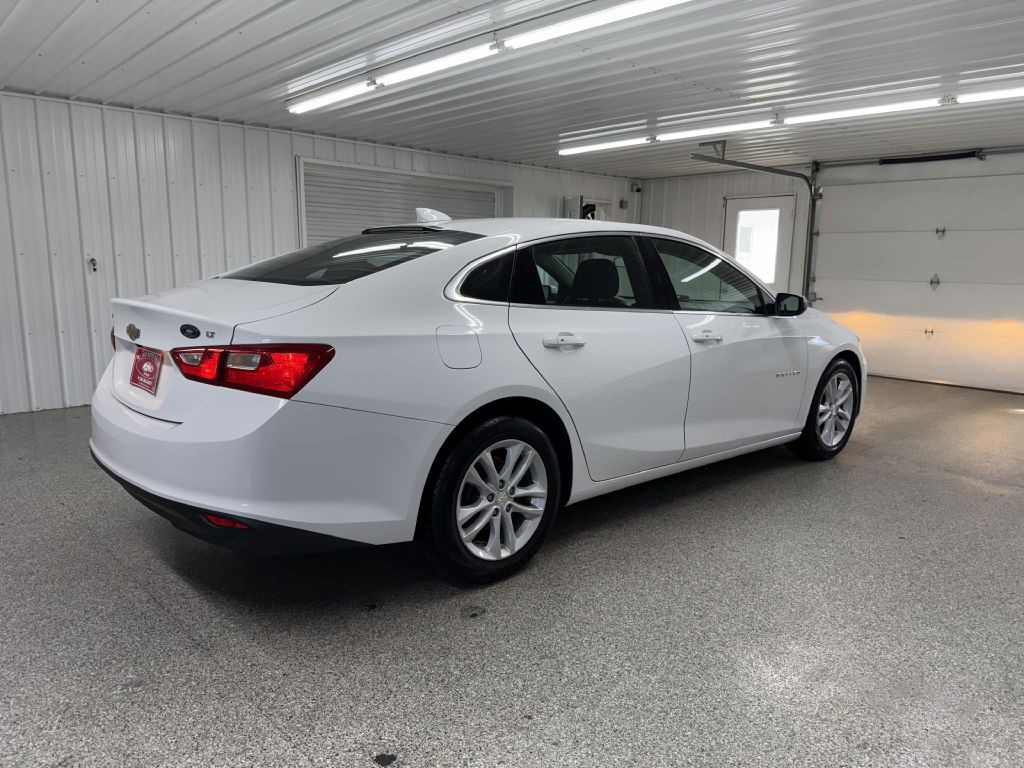 2018 Chevrolet Malibu Image 6