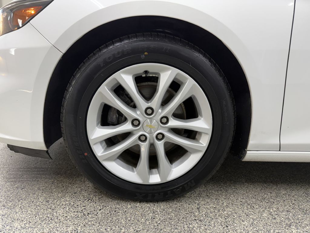 2018 Chevrolet Malibu Image 29