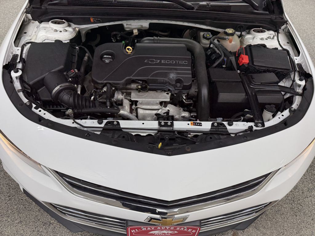 2018 Chevrolet Malibu Image 31