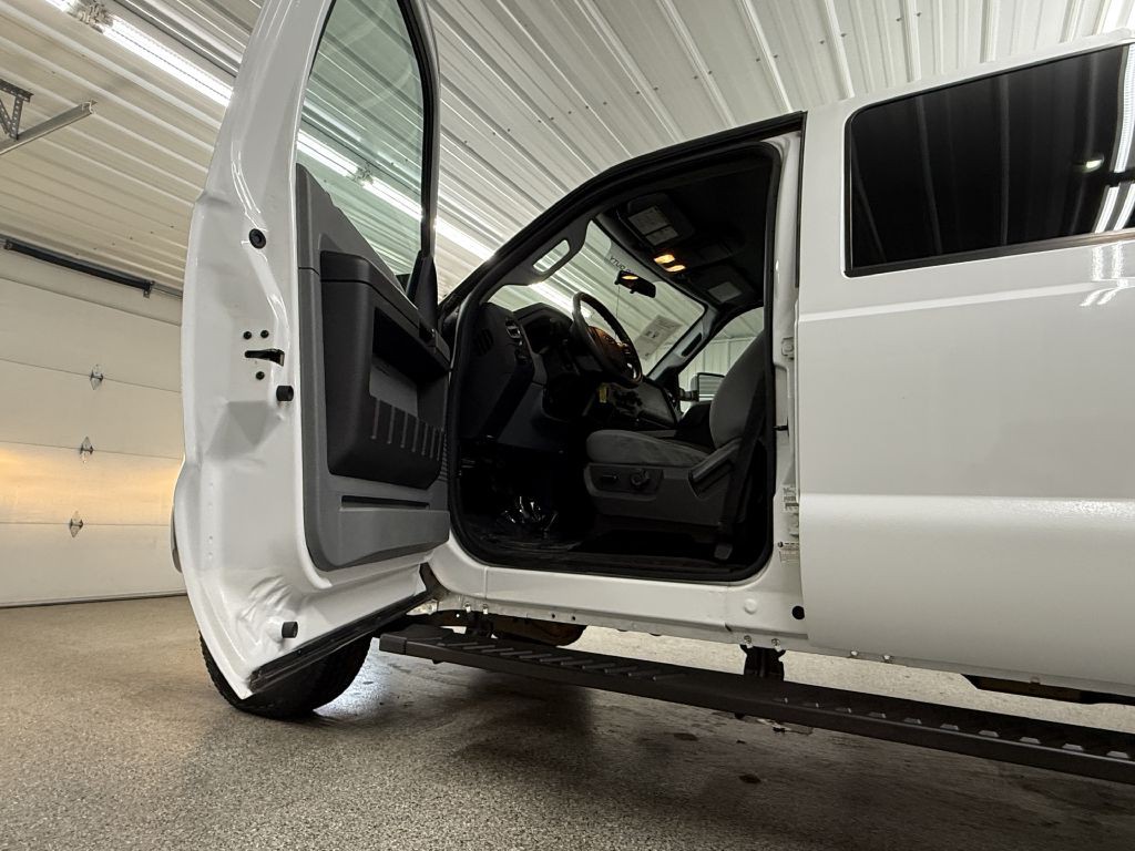 2013 Ford F-250 Image 10