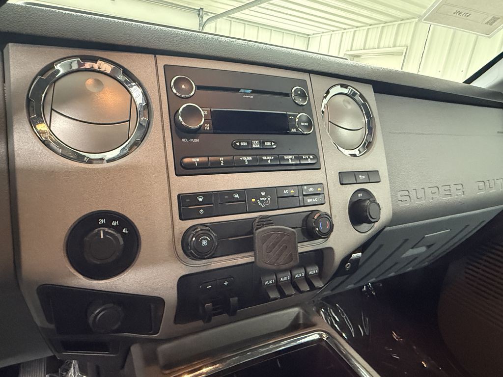2013 Ford F-250 Image 20