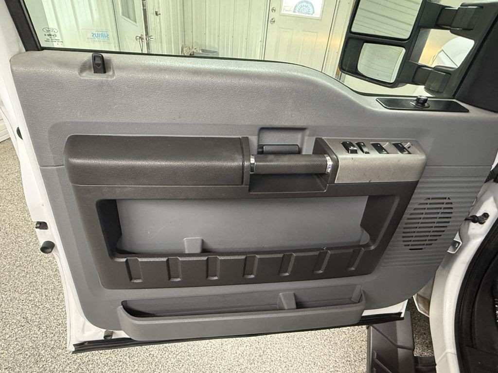 2013 Ford F-250 Image 22