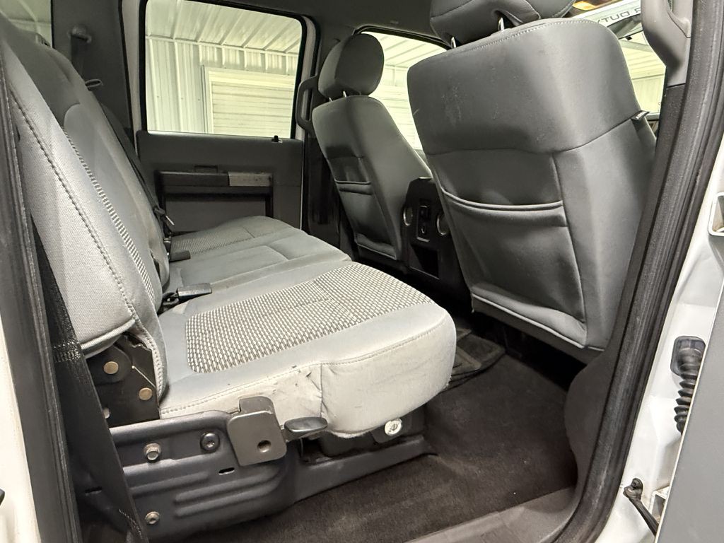 2013 Ford F-250 Image 25
