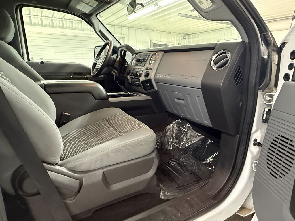 2013 Ford F-250 Image 27