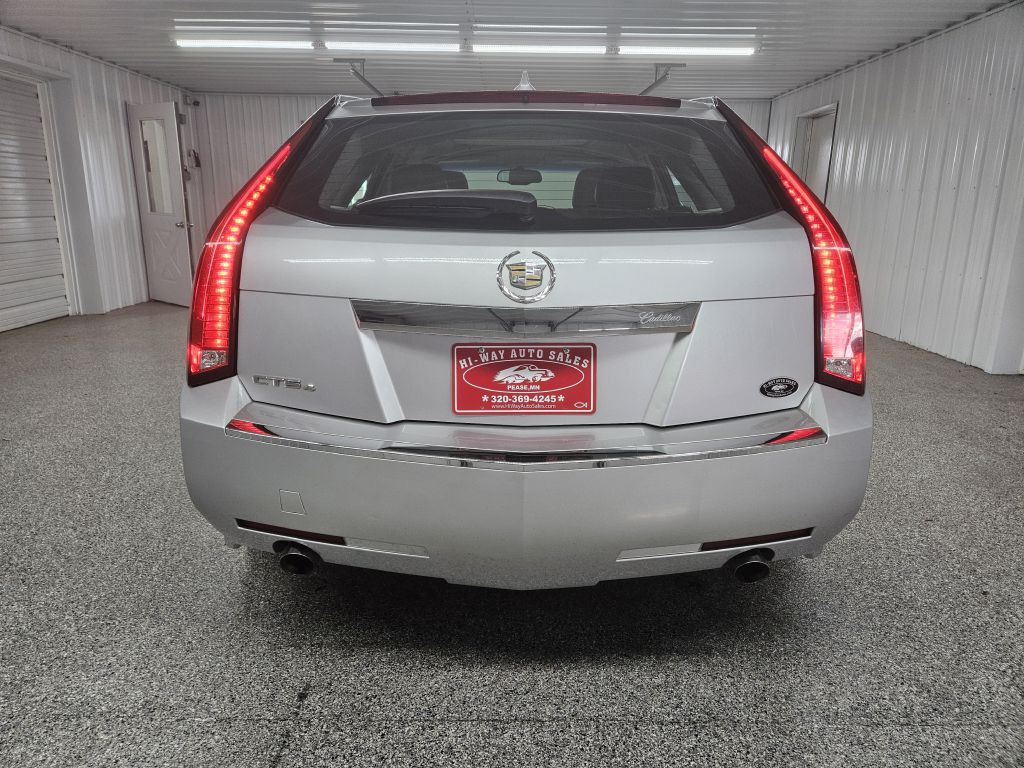 2010 Cadillac CTS Image 6
