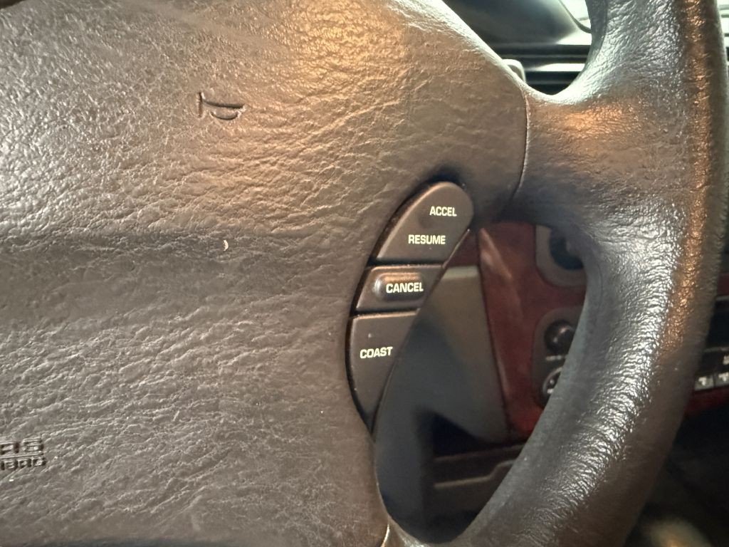 2002 Chrysler Sebring Image 17
