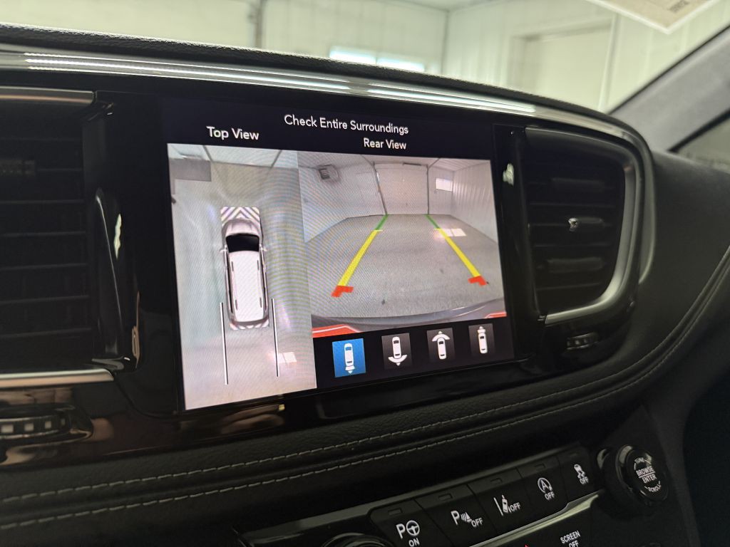 2019 Chrysler Pacifica Image 19