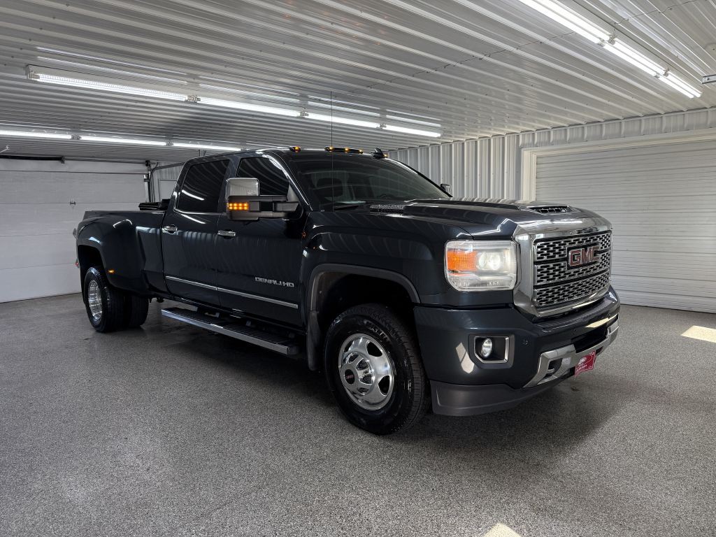 2019 GMC Sierra 3500 Image 1