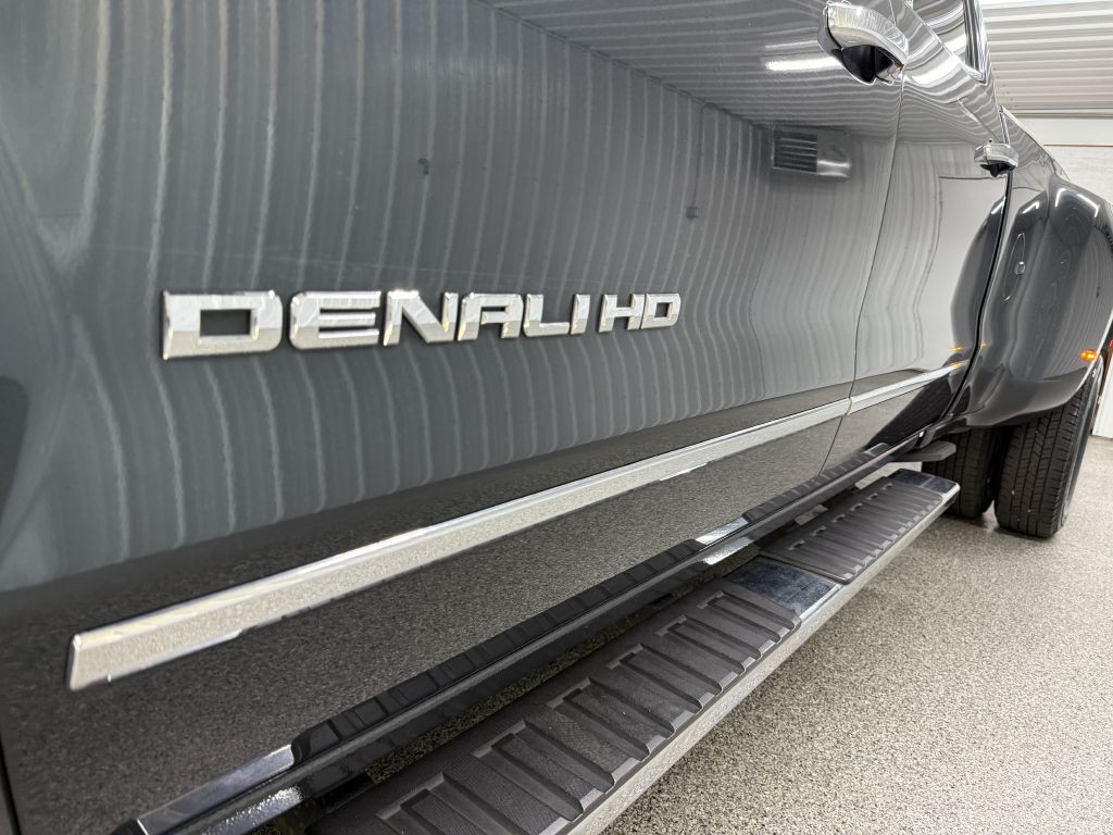 2019 GMC Sierra 3500 Image 12