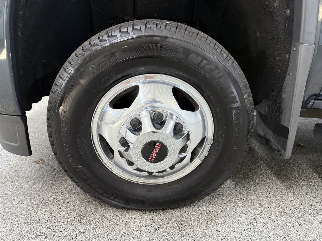 2019 GMC Sierra 3500 Image 39