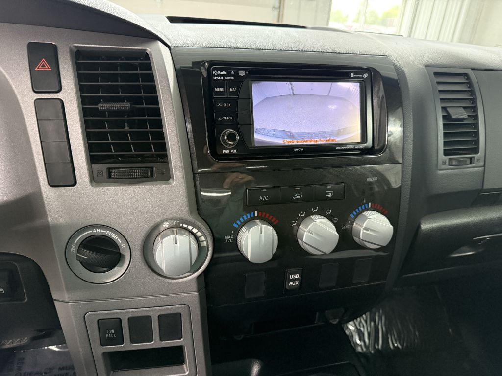 2013 Toyota Tundra Image 21