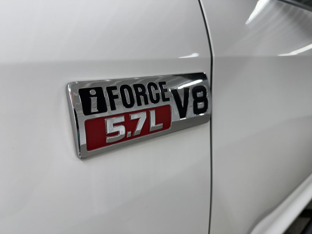2013 Toyota Tundra Image 38