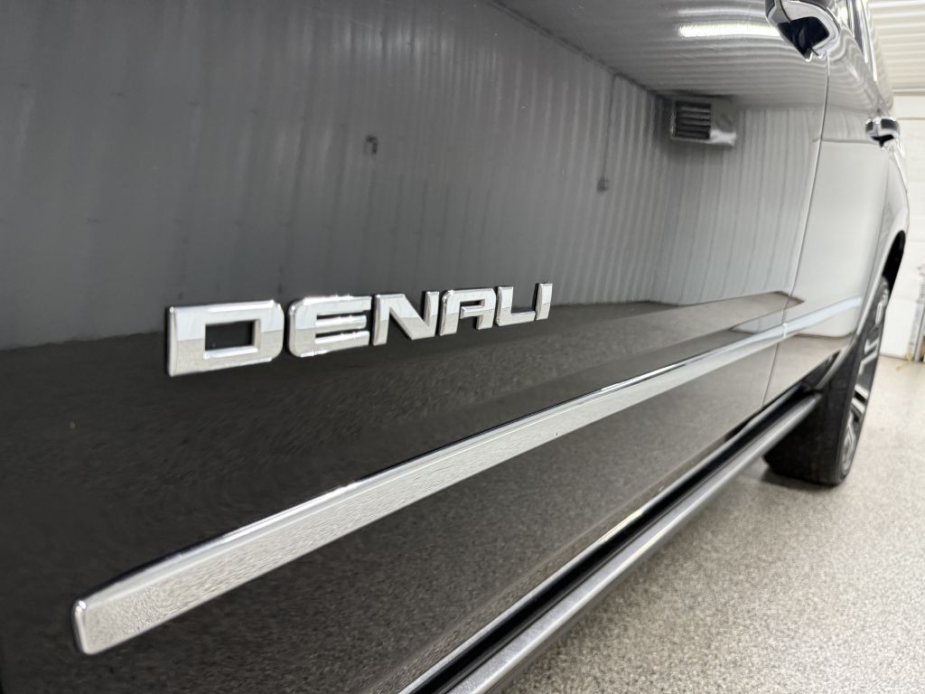 2019 GMC Yukon Image 8