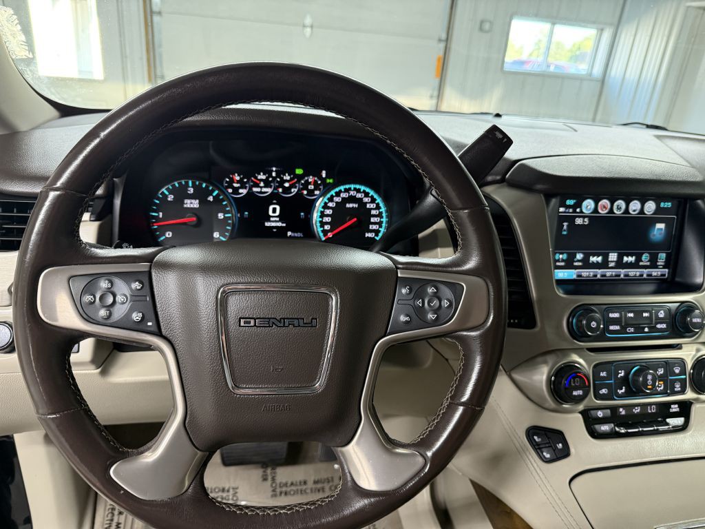 2019 GMC Yukon Image 14