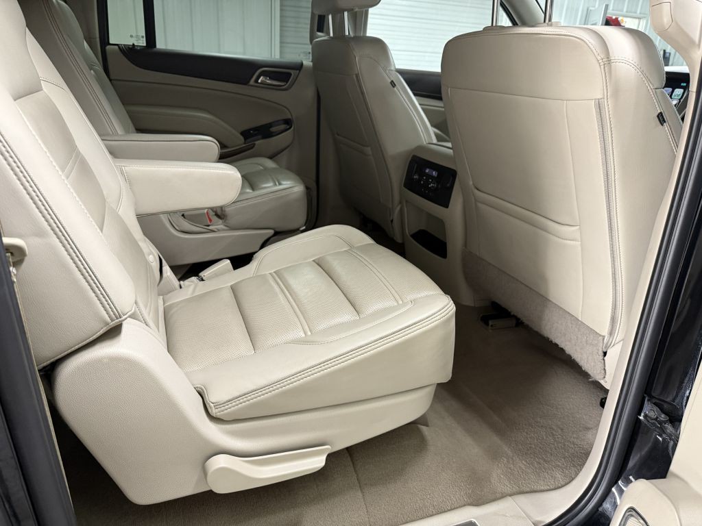 2019 GMC Yukon Image 32