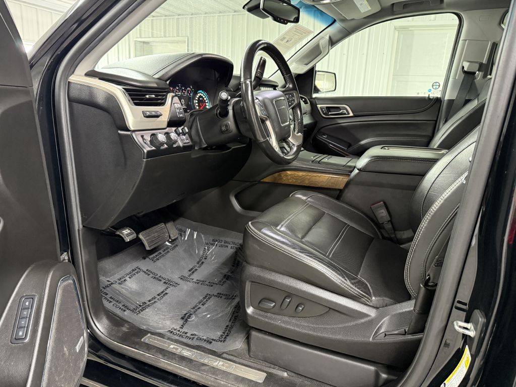 2019 GMC Yukon Image 9