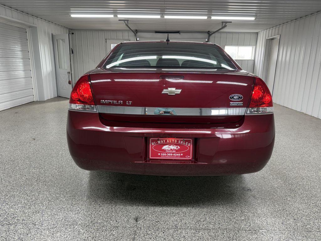 2011 Chevrolet Impala Image 5