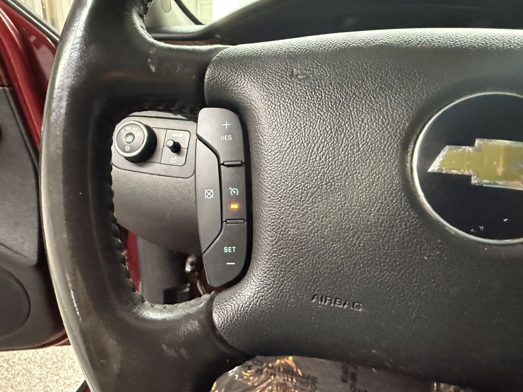 2011 Chevrolet Impala Image 13